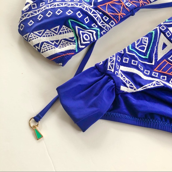Trina Turk Blue Embroidered Two Piece Swimsuit size 4 - Picture 6 of 9